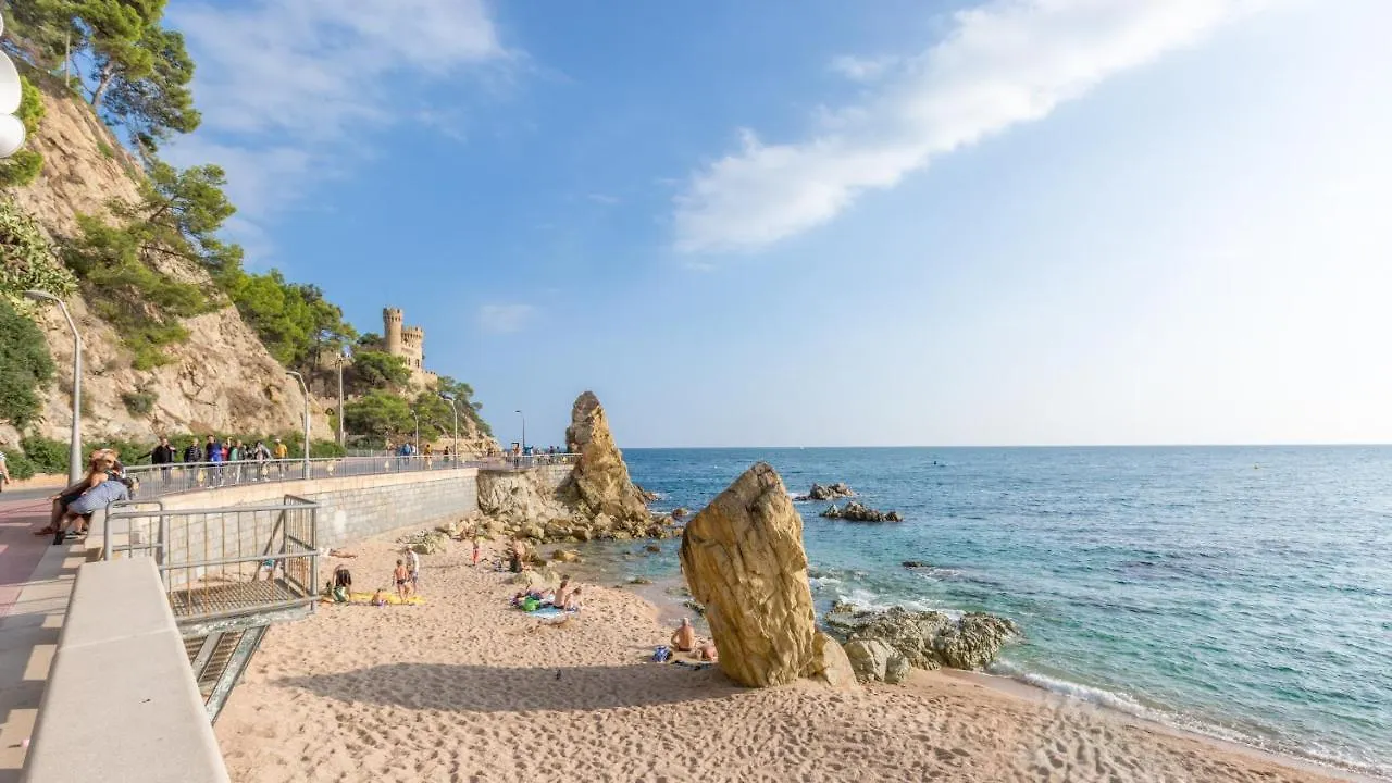 Santacris 6 - Lloret De Mar Spain